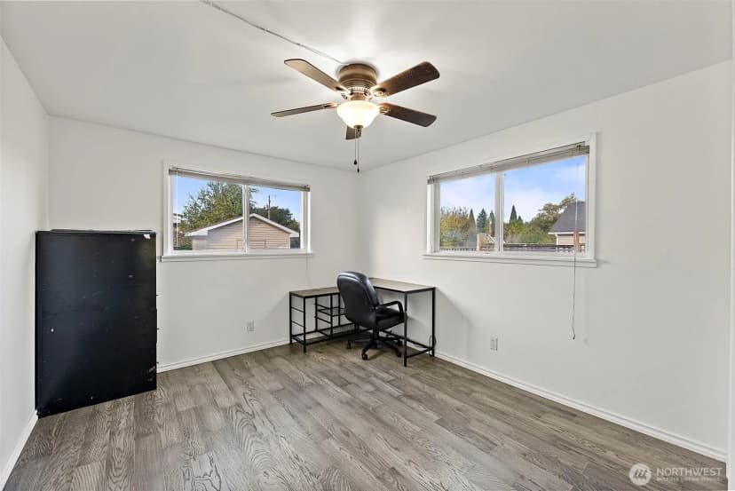 Property photo for 3221 Solie Avenue, Bremerton photo 11