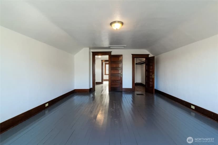 Property photo for 527 E Oak Street, Walla Walla photo 17