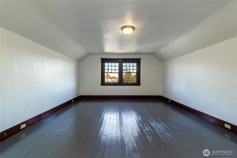 Property photo for 527 E Oak Street, Walla Walla photo 16