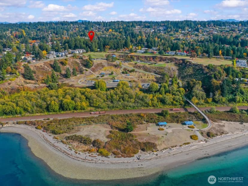 Property photo for 19104 17th Avenue Nw, Shoreline photo 5