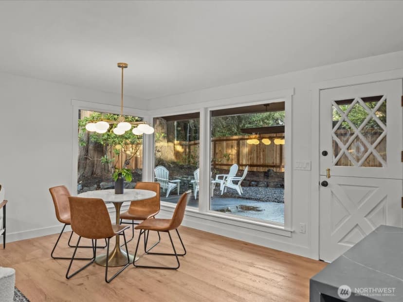 Property photo for 19104 17th Avenue Nw, Shoreline photo 13