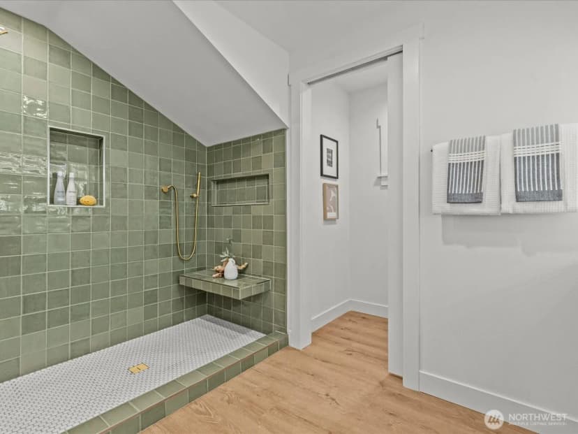 Property photo for 19104 17th Avenue Nw, Shoreline photo 26
