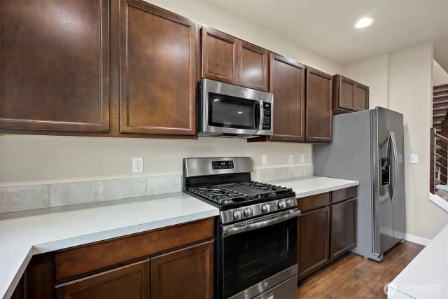 Property photo for 2585 Filbert Avenue, Bremerton photo 5