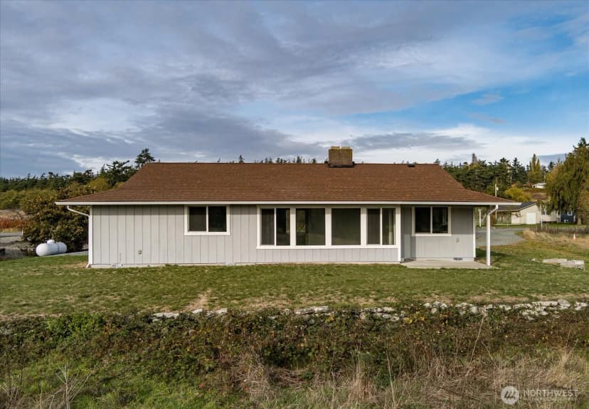 Property photo for 2312 Fairway Lane, Oak Harbor photo 10