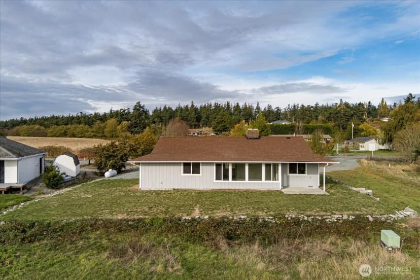 Property photo for 2312 Fairway Lane, Oak Harbor photo 9