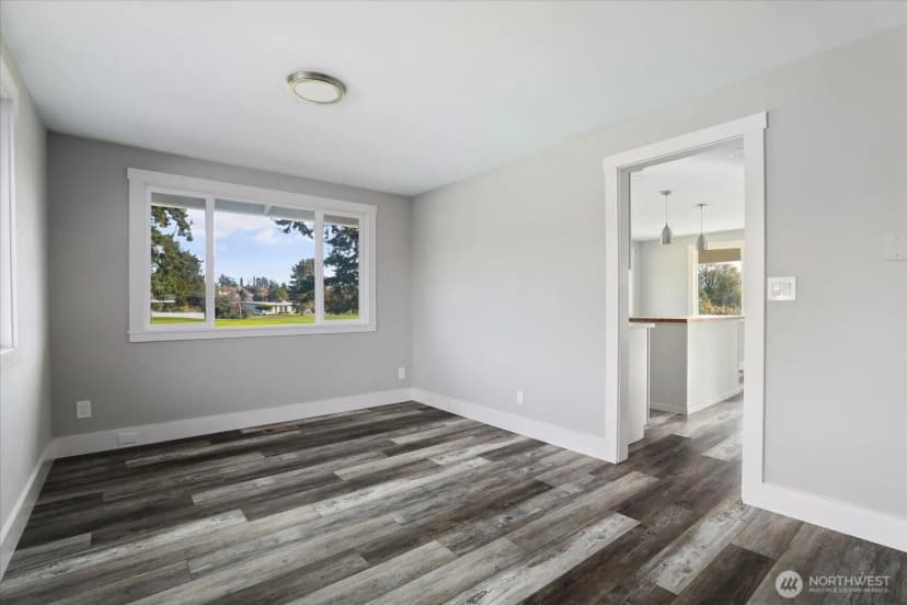 Property photo for 2312 Fairway Lane, Oak Harbor photo 19