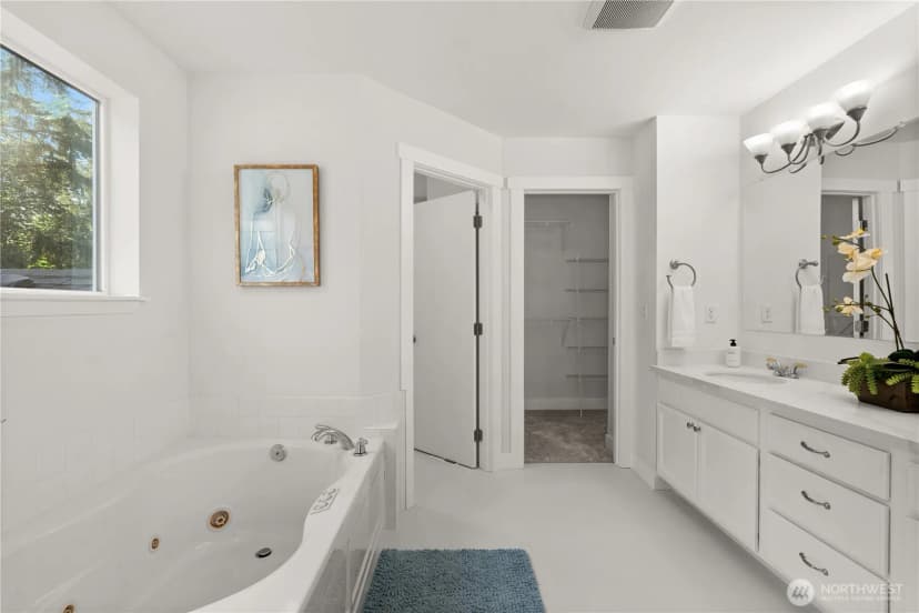 Property photo for 6211 18th Avenue Sw, Olympia photo 22