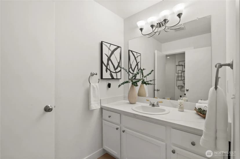 Property photo for 6211 18th Avenue Sw, Olympia photo 28