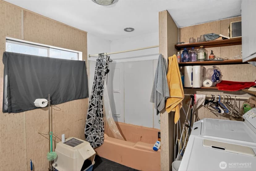 Property photo for 11941 Schold Road Nw, Silverdale photo 12