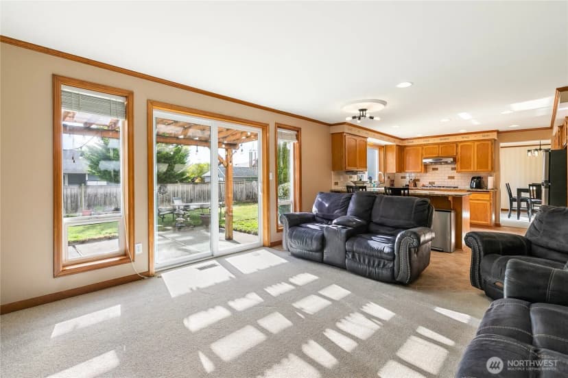 Property photo for 1136 N Cascade Court, Lynden photo 14