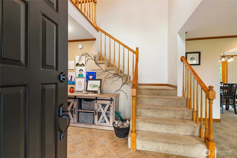 Property photo for 1136 N Cascade Court, Lynden photo 9