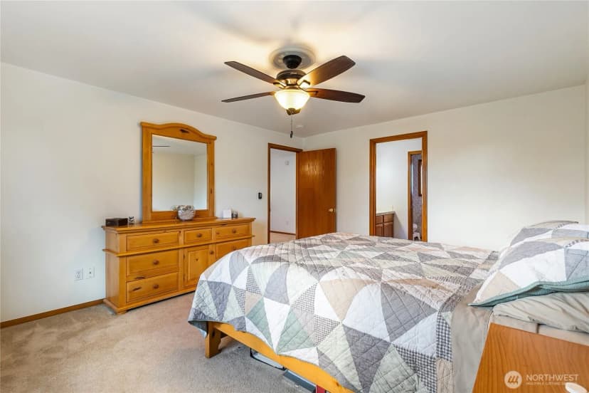 Property photo for 1136 N Cascade Court, Lynden photo 26