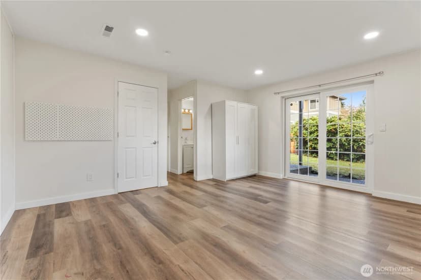 Property photo for 15414 Se 17th Street, Bellevue photo 23