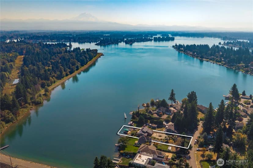 Property photo for 923 187th Avenue E, Lake Tapps photo 9