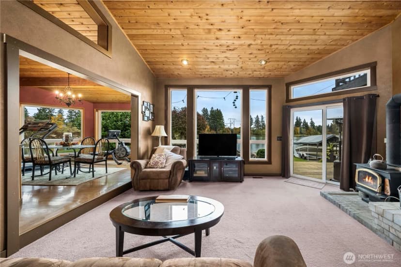 Property photo for 923 187th Avenue E, Lake Tapps photo 18