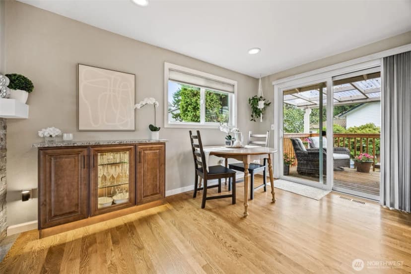 Property photo for 5015 123rd Avenue Se, Bellevue photo 10