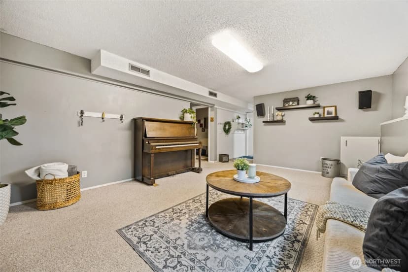 Property photo for 5015 123rd Avenue Se, Bellevue photo 15