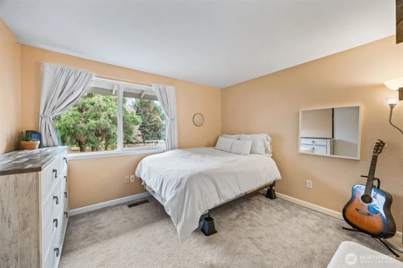 Property photo for 5015 123rd Avenue Se, Bellevue photo 22