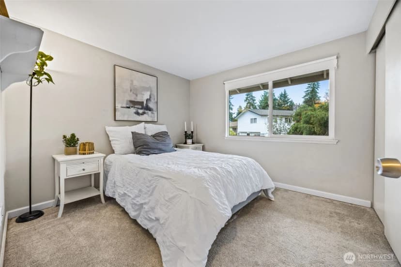 Property photo for 5015 123rd Avenue Se, Bellevue photo 20