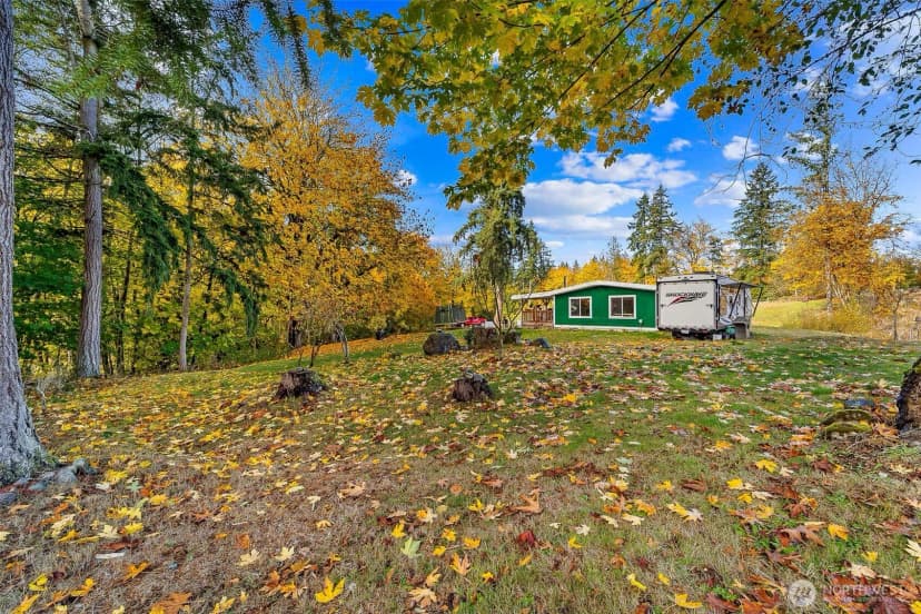 Property photo for 38013 26th Avenue S, Roy photo 35