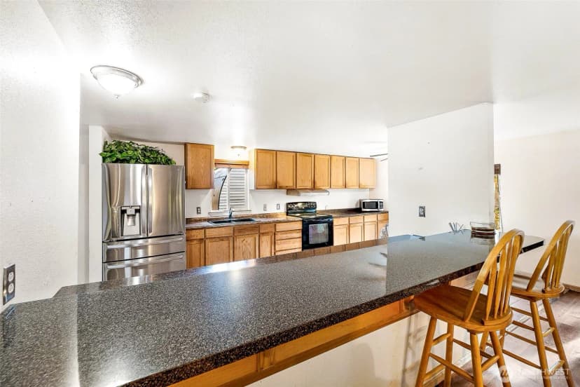 Property photo for 38013 26th Avenue S, Roy photo 8