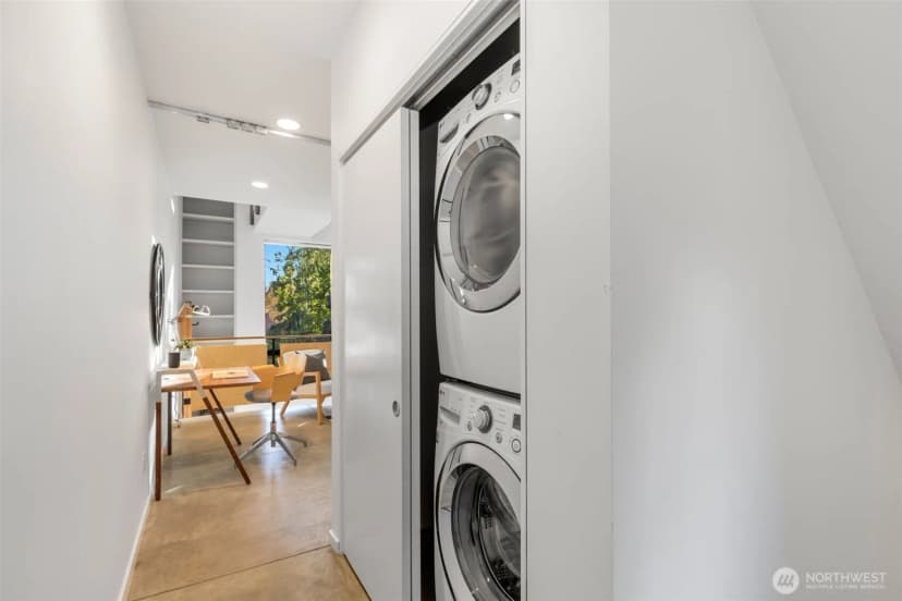 Property photo for 418 19th Avenue E #b, Seattle photo 31