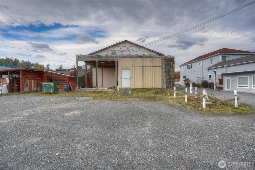 Property photo for 121 Mashell Avenue N, Eatonville photo 24