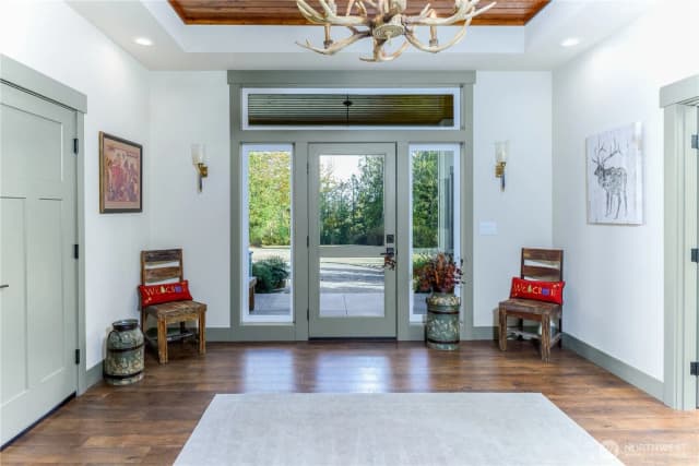 Property photo for 211 Yellow Brick Road, Sequim photo 5