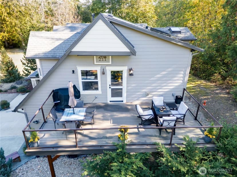 Property photo for 211 Yellow Brick Road, Sequim photo 30