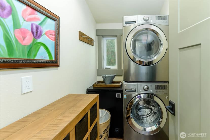 Property photo for 211 Yellow Brick Road, Sequim photo 37