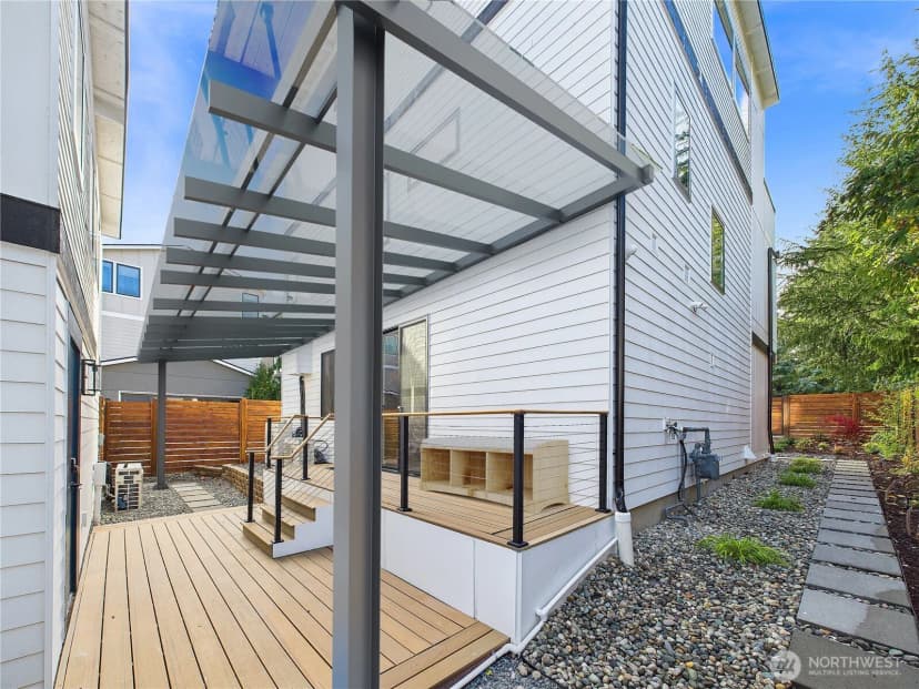 Property photo for 2810 2808 E Howell St, Seattle photo 19