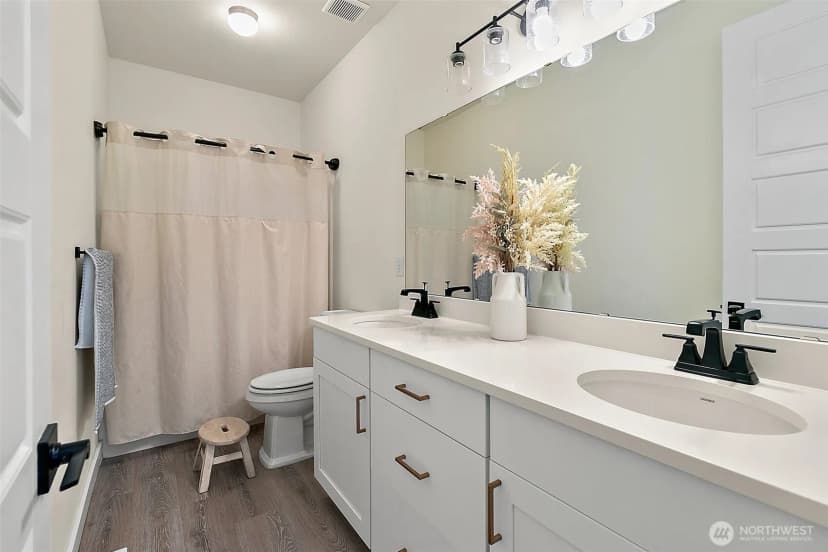 Property photo for 18740 130th Street E, Bonney Lake photo 26