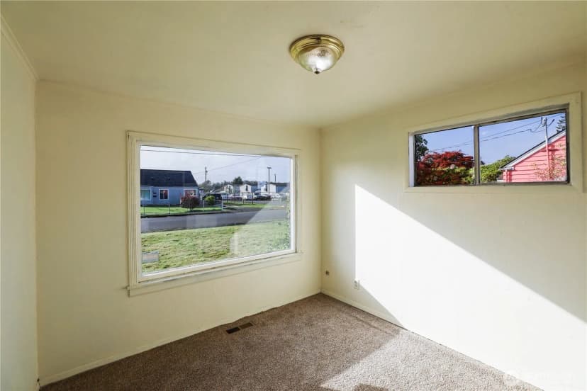 Property photo for 1700 Bay Avenue, Aberdeen photo 12