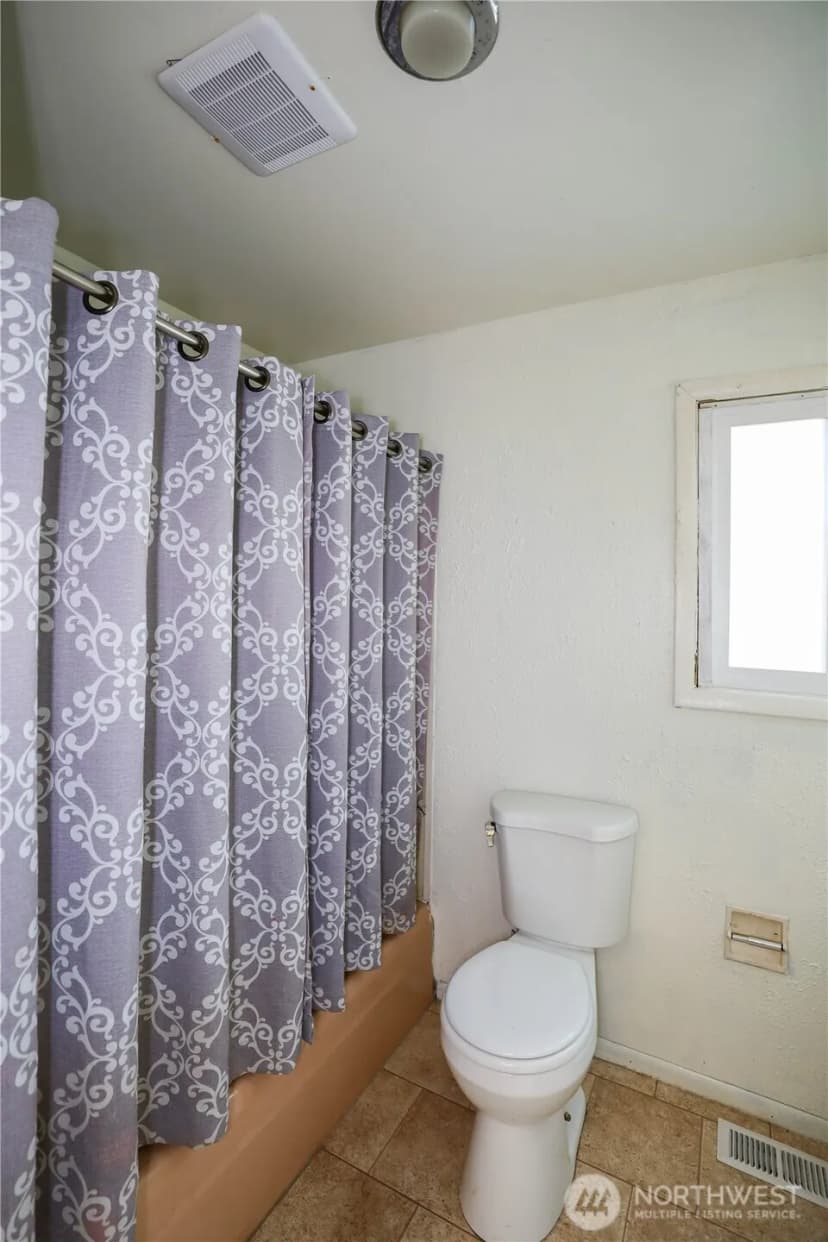 Property photo for 1700 Bay Avenue, Aberdeen photo 15