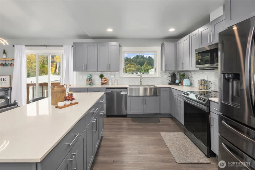 Property photo for 402 Olympia Boulevard Sw, Pacific photo 6
