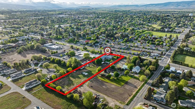 Property photo for 1110 E Mountain View Avenue, Ellensburg photo 6
