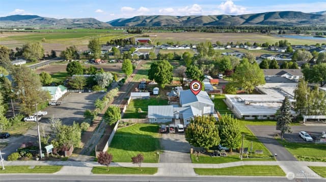 Property photo for 1110 E Mountain View Avenue, Ellensburg