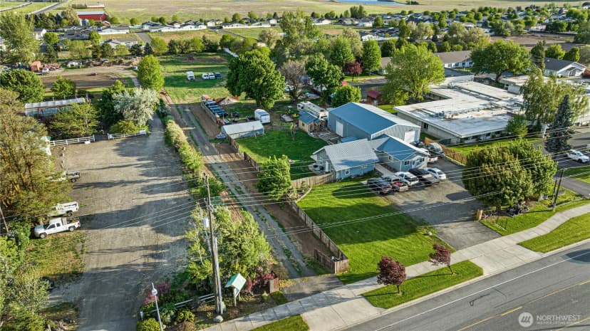 Property photo for 1110 E Mountain View Avenue, Ellensburg photo 13