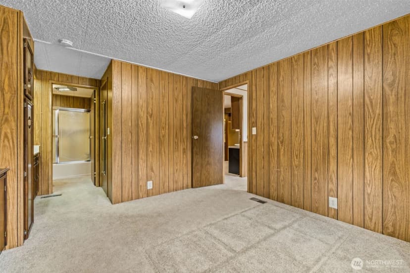 Property photo for 35119 28th Avenue S, Federal Way photo 17