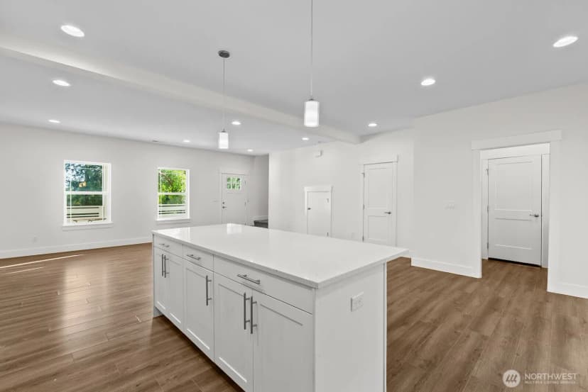 Property photo for 19518 26th Street Court Sw, Lakebay photo 9