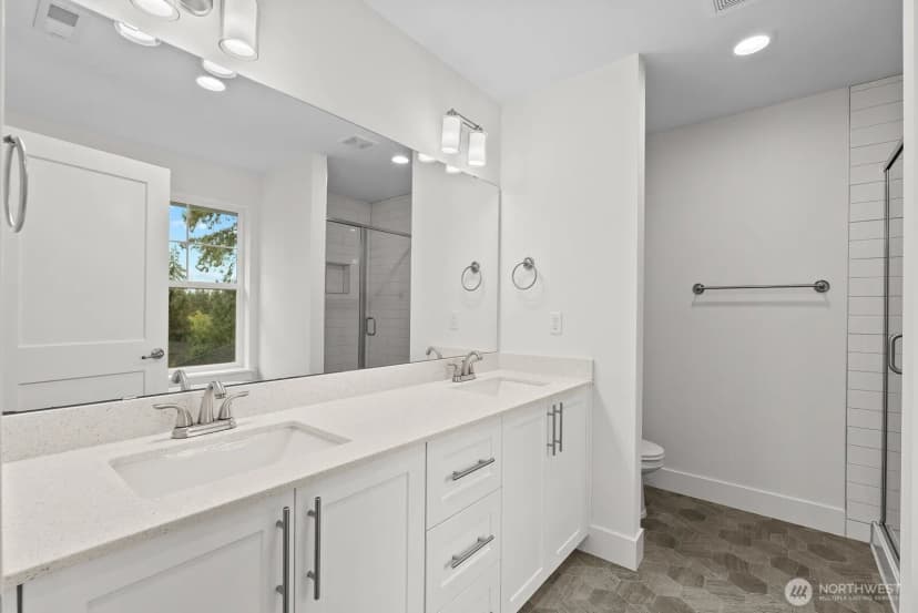 Property photo for 19518 26th Street Court Sw, Lakebay photo 23