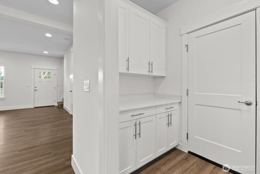 Property photo for 19518 26th Street Court Sw, Lakebay photo 17