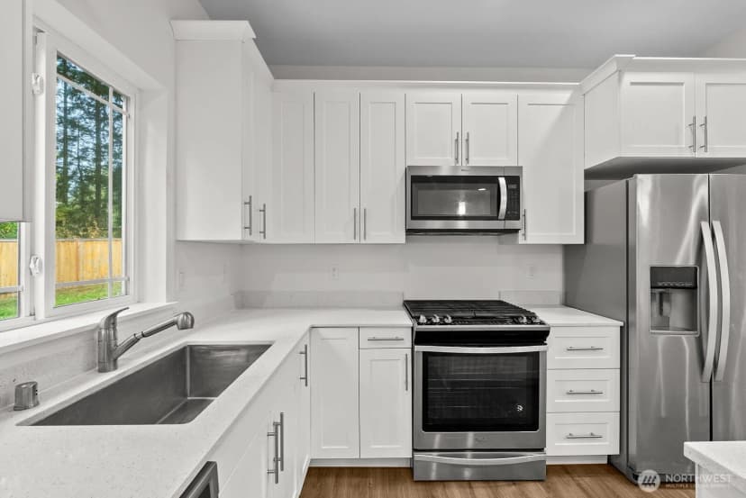 Property photo for 19518 26th Street Court Sw, Lakebay photo 7