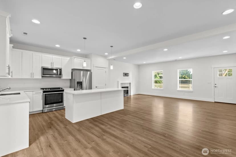 Property photo for 19518 26th Street Court Sw, Lakebay photo 11
