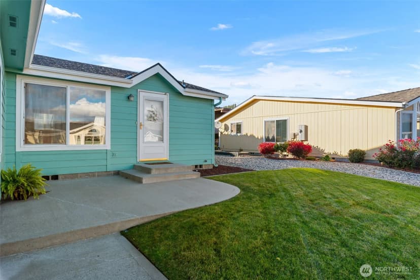 Property photo for 1232 Woods Street, Wenatchee photo 3