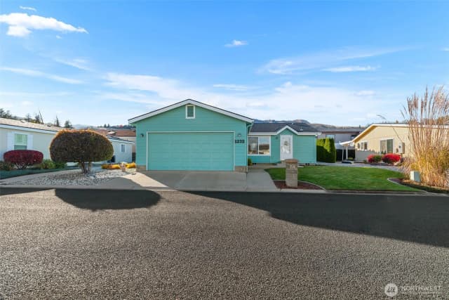 Property photo for 1232 Woods Street, Wenatchee photo 2