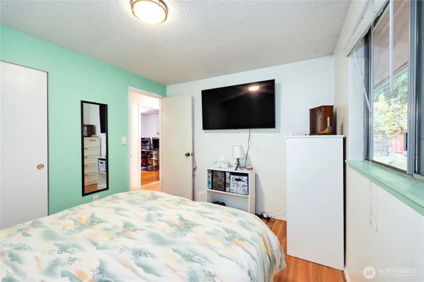 Property photo for 3929 Briarwood Drive Se, Port Orchard photo 17