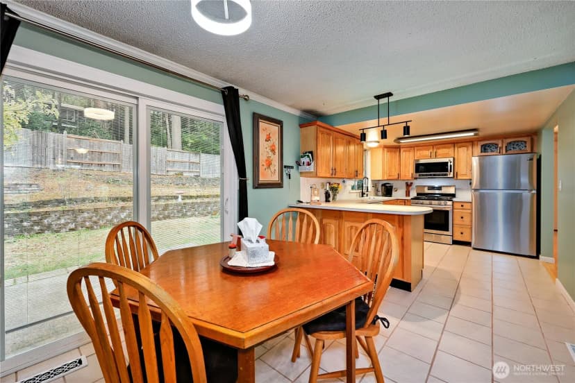 Property photo for 3929 Briarwood Drive Se, Port Orchard photo 9