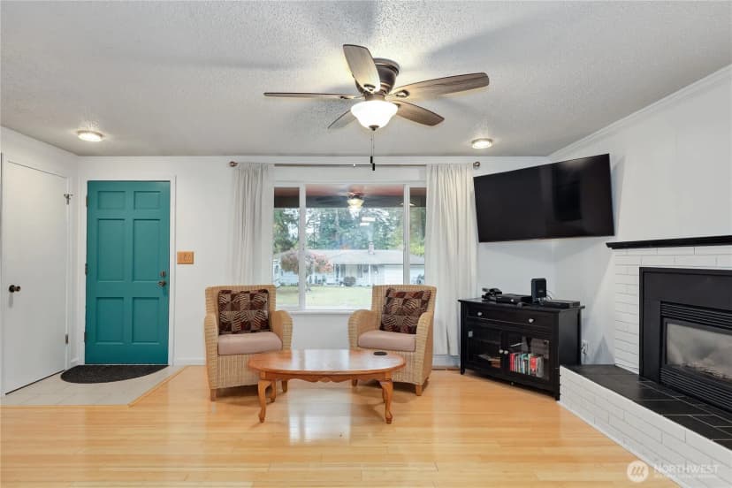Property photo for 3929 Briarwood Drive Se, Port Orchard photo 6