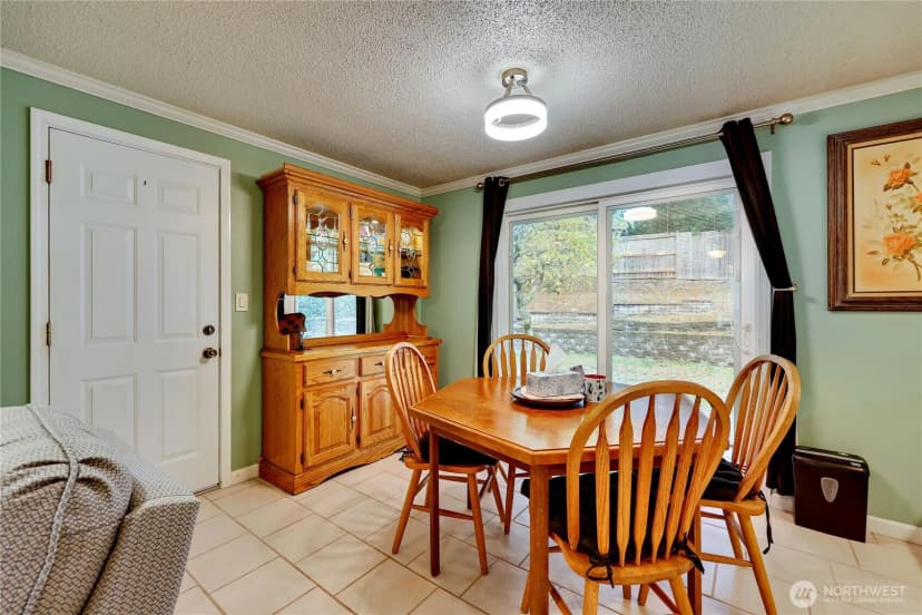 Property photo for 3929 Briarwood Drive Se, Port Orchard photo 8